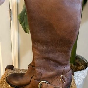 Born Brown Leather Boots - Excellent Shape sz 10